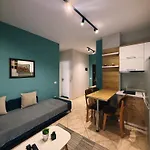 Premium 01